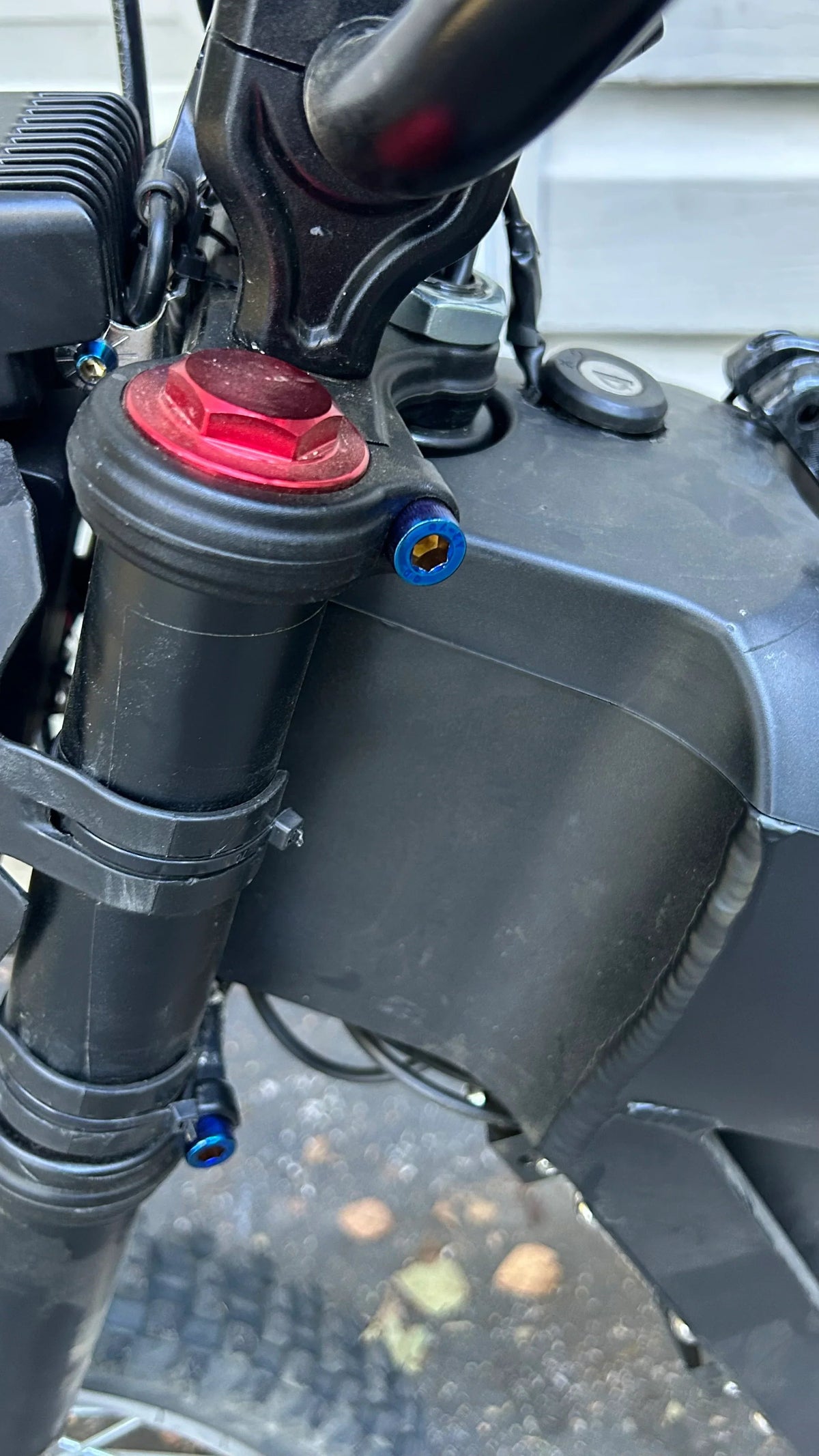 Triple clamp titanium bolts